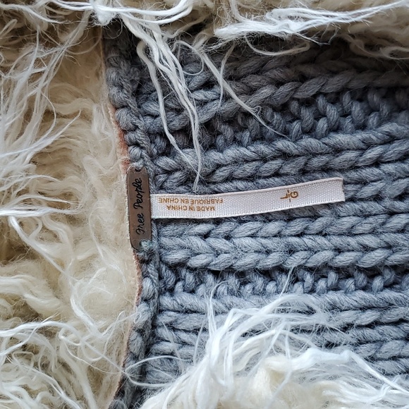 Free People Sweater - Picture 6 of 11